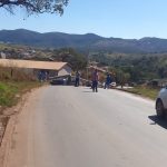 Trânsito interditado na rodovia JK, chegada e saída do interior