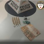 PM prende homem suspeito de tráfico de drogas em Córrego Ferreira