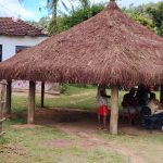 Tragédia: Família prepara sepultamento de criança indígena que morreu eletrocutada em Aldeia