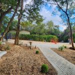 Empresário transforma espaço abandonado em uma linda praça em Palhano