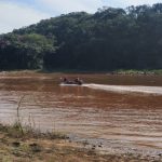 Equipes dos Bombeiros retomam buscas por jovem desaparecido no Rio Paraopeba